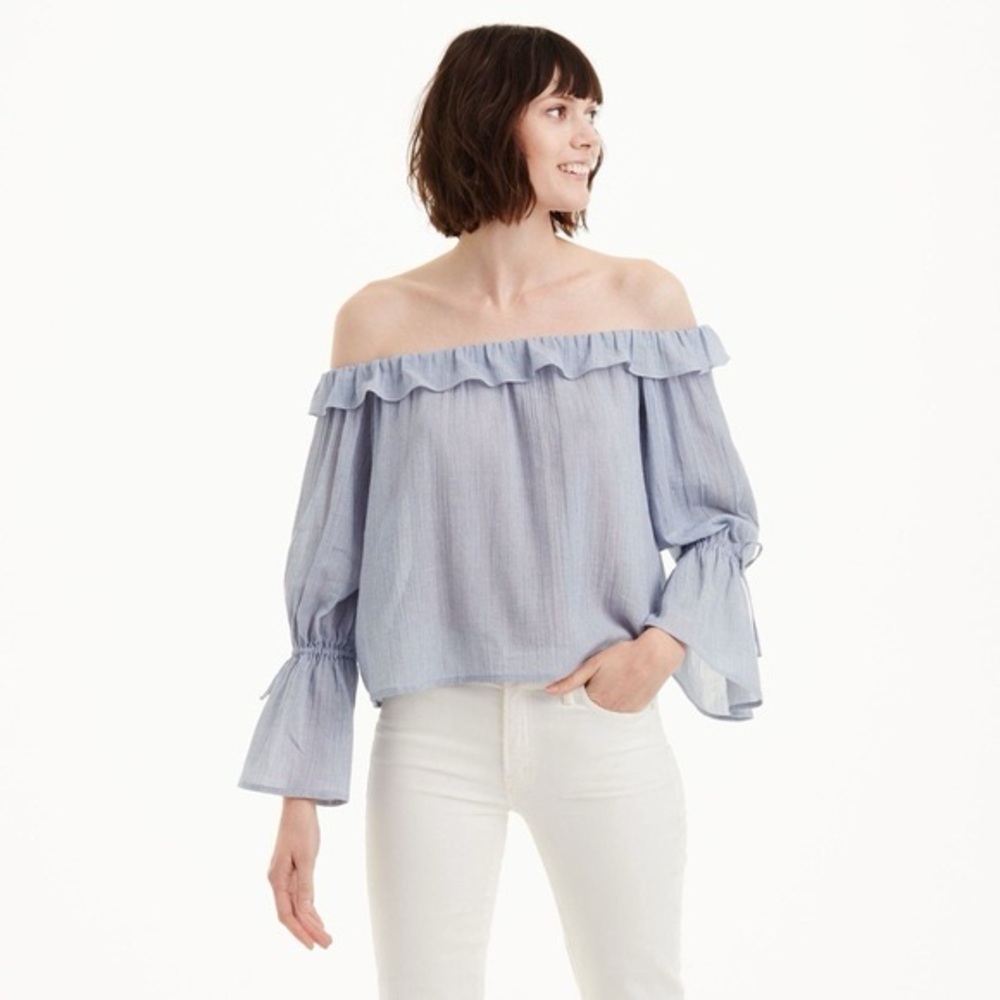 Club Monaco Linen Off The Shoulder Ruffle Bell Sleeve Crop Top in Cream 0 - Picture 3 of 13